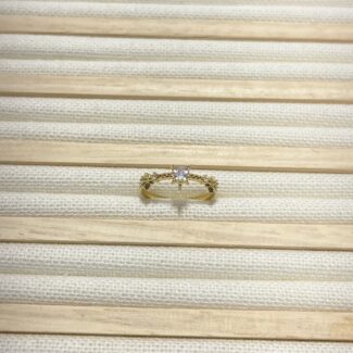 Gold Rengi Zirkon Taşlı Kalp Detaylı Yüzük